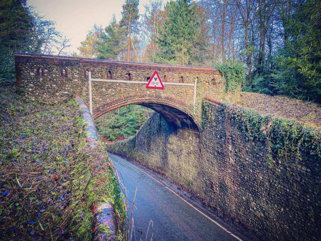 Dorking Arch spanning the road